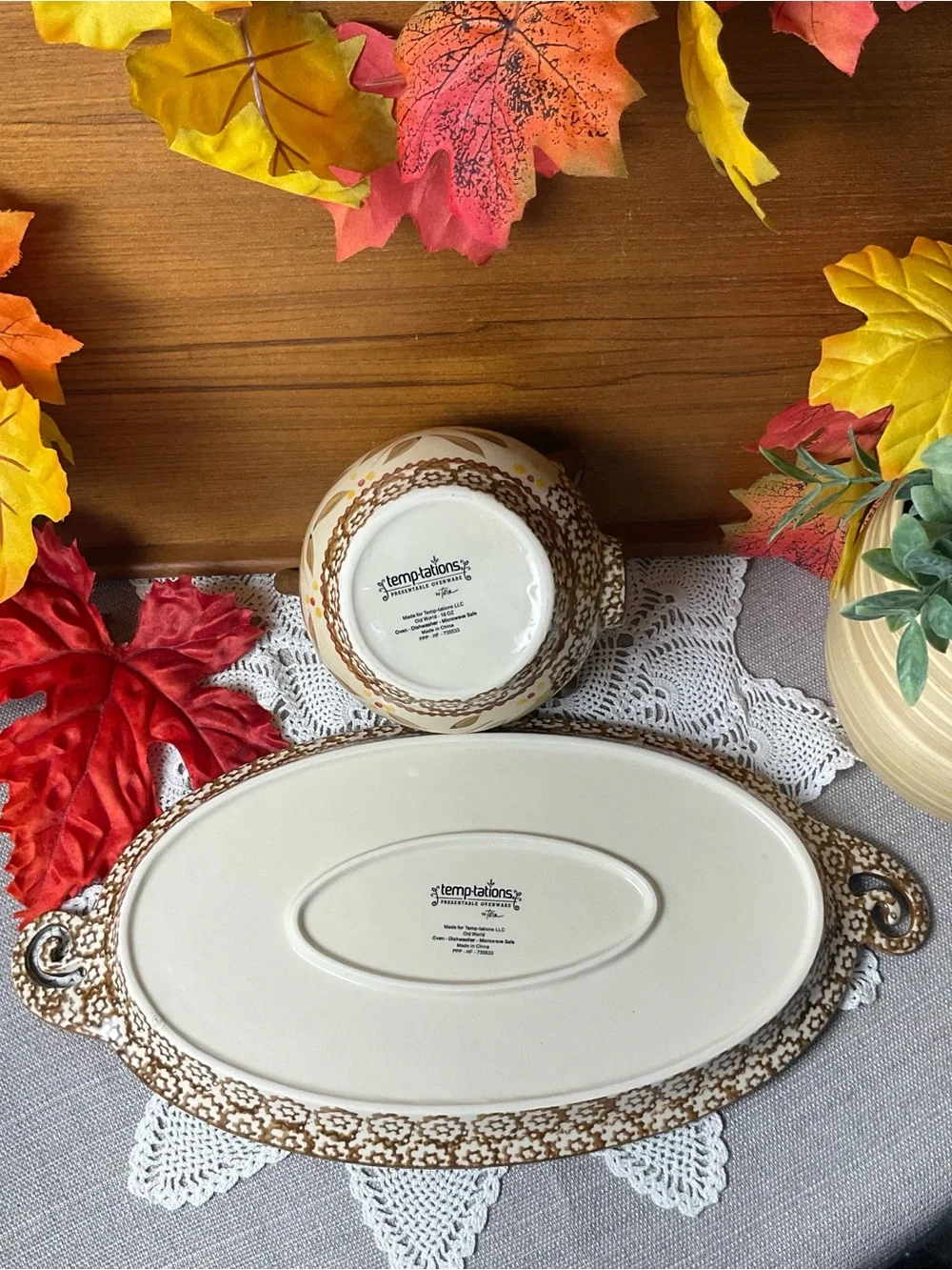 Temp-tations Old World Pig Soup Bowl & Platter Sets. Unused